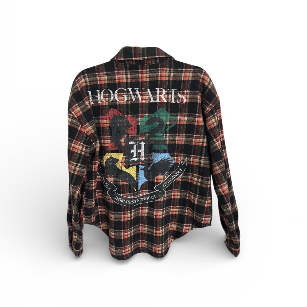 Harry Potter Women’s Hogwarts Plaid Flannel Shirt Size XS